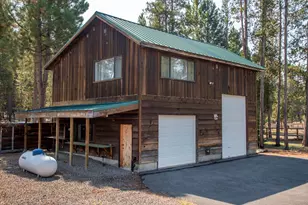 15124 E River Loop Dr E, Bend, OR 97707 - Photo 35