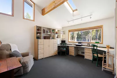 15124 E River Loop Drive E, Bend, OR 97707 - Photo 33