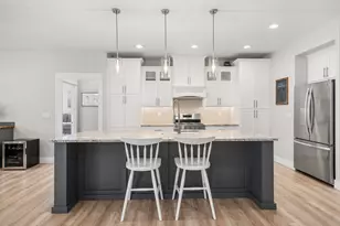 2820 Caldera Ln, Medford, OR 97504 - Photo 3