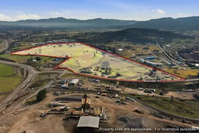 7505 Blackwell Road, Central Point, OR 97502 - Photo 3