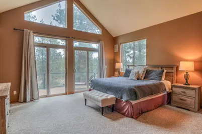 56340 Solar Drive, Bend, OR 97707 - Photo 21