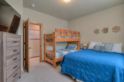 56340 Solar Drive, Bend, OR 97707 - Photo 25