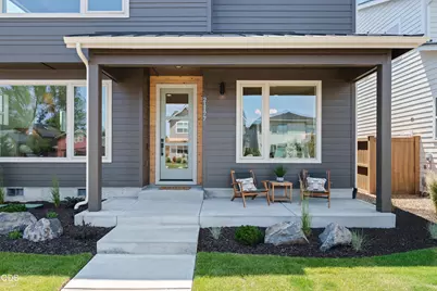 21177 NE Beall Drive #14, Bend, OR 97701 - Photo 3