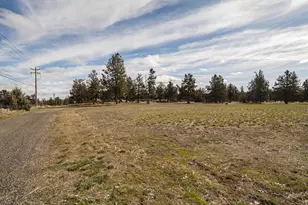 65320 Hwy 20, Bend, OR 97703 - Photo 33