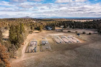 65320 Hwy 20, Bend, OR 97703 - Photo 5