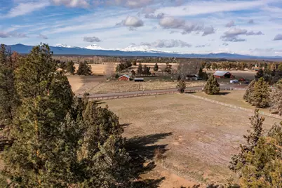 65320 Hwy 20, Bend, OR 97703 - Photo 9