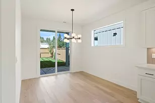 20615 SE Boer Pl, Bend, OR 97702 - Photo 17