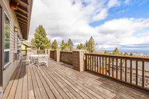 3130 N W Colonial Dr, Bend, OR 97703 - Photo 51