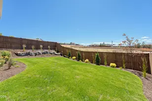 2251 SW 43rd St, Redmond, OR 97756 - Photo 49