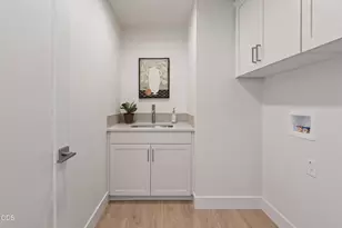 2251 SW 43rd St, Redmond, OR 97756 - Photo 43