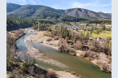 527 E Forks Circle, Cave Junction, OR 97523 - Photo 11