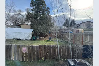 517 SW Marshall Street, Madras, OR 97741 - Photo 25