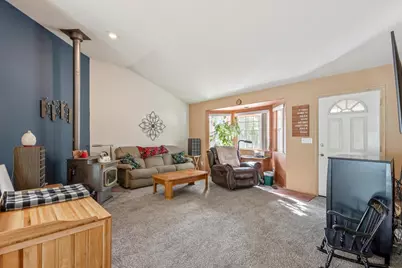 18900 Tuscarora Lane, Bend, OR 97702 - Photo 5