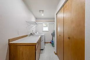 18900 Tuscarora Ln, Bend, OR 97702 - Photo 15