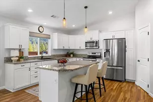 353 Cedar Ridge Dr, Cave Junction, OR 97523 - Photo 17