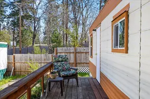 [Address not provided], Ashland, OR 97520 - Photo 3