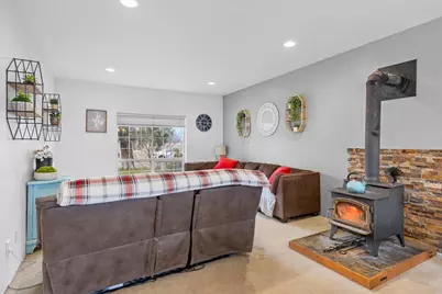 835 Redwood Avenue, Butte Falls, OR 97522 - Photo 19