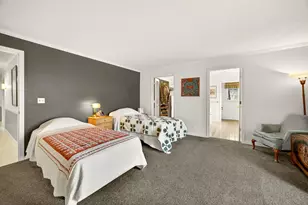 1000 Hill St, Jacksonville, OR 97530 - Photo 33