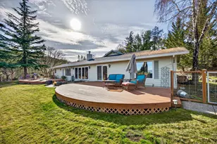 1000 Hill St, Jacksonville, OR 97530 - Photo 53