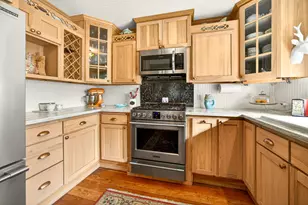 645 E California St, Jacksonville, OR 97530 - Photo 25