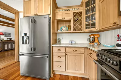 645 E California Street, Jacksonville, OR 97530 - Photo 17