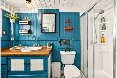 645 E California Street, Jacksonville, OR 97530 - Photo 63