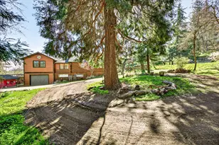 645 E California St, Jacksonville, OR 97530 - Photo 67