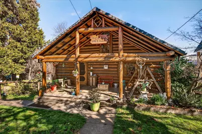 645 E California Street, Jacksonville, OR 97530 - Photo 3