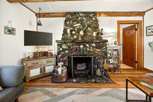 645 E California St, Jacksonville, OR 97530 - Photo 9