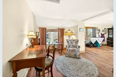 645 E California Street, Jacksonville, OR 97530 - Photo 33