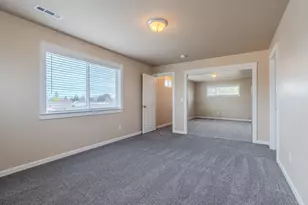 1109 Peachwood Ct, Medford, OR 97501 - Photo 23