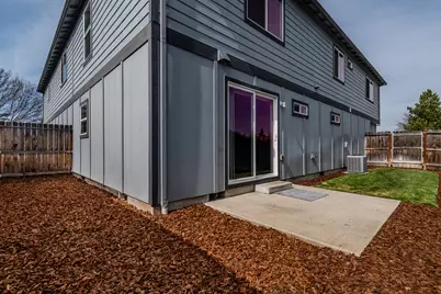 1109 Peachwood Court, Medford, OR 97501 - Photo 3