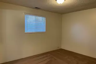 735 Kenyon St, Medford, OR 97501 - Photo 35