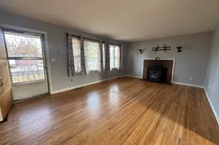 930 NW Canyon Dr, Redmond, OR 97756 - Photo 7