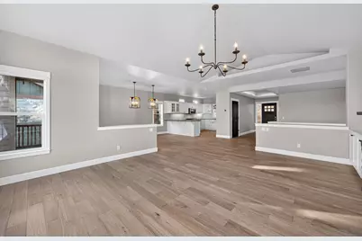 3122 NW Colonial Drive, Bend, OR 97703 - Photo 7