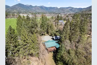 151 Kubli Road, Grants Pass, OR 97527 - Photo 47