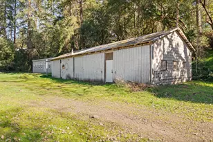 151 Kubli Rd, Grants Pass, OR 97527 - Photo 43