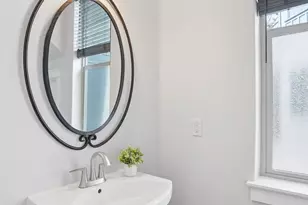 2538 NW Hosmer Lake Dr, Bend, OR 97703 - Photo 17