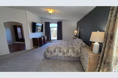 6710 Jake Road, Klamath Falls, OR 97601 - Photo 15