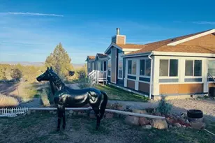 6710 Jake Rd, Klamath Falls, OR 97601 - Photo 29