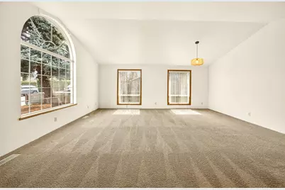 3027 Waterford Court, Medford, OR 97504 - Photo 5