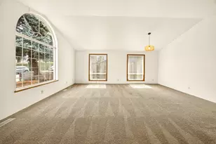 3027 Waterford Ct, Medford, OR 97504 - Photo 5