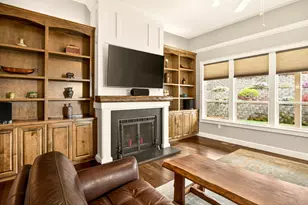 4477 Vista Pointe Dr, Medford, OR 97504 - Photo 7