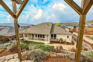 4477 Vista Pointe Dr, Medford, OR 97504 - Photo 39