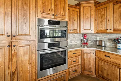 12365 SW Reif Road, Powell Butte, OR 97753 - Photo 15