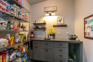 11301 SW Robinson Ln, Powell Butte, OR 97753 - Photo 15