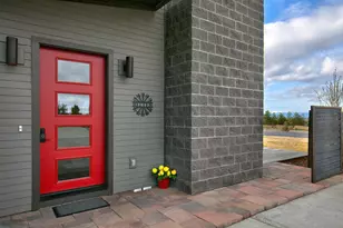 11301 SW Robinson Ln, Powell Butte, OR 97753 - Photo 7