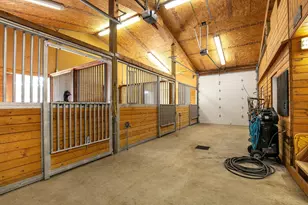 11301 SW Robinson Ln, Powell Butte, OR 97753 - Photo 49