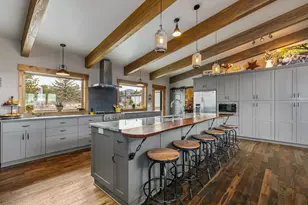 11301 SW Robinson Ln, Powell Butte, OR 97753 - Photo 11