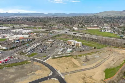 1445 Center Drive, Medford, OR 97501 - Photo 43